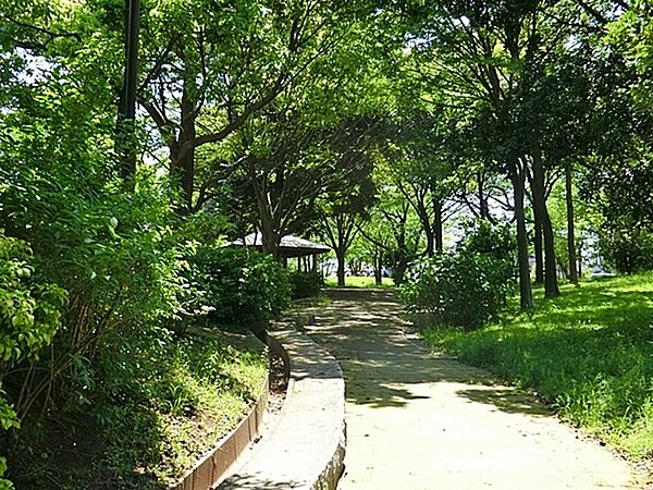 仏向行坐谷公園 まで100m