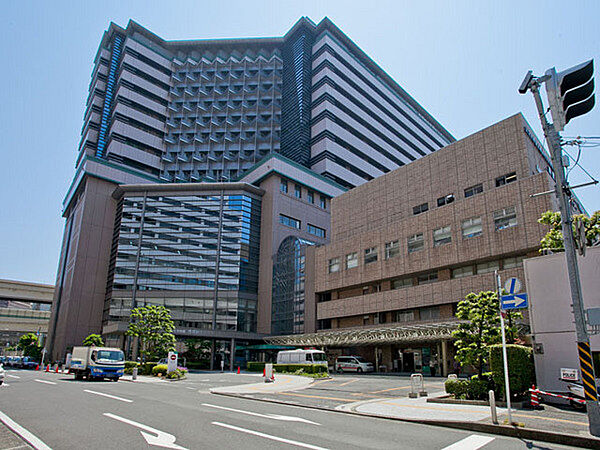 公立大学法人横浜市立大学附属市民総合医療センターまで550m