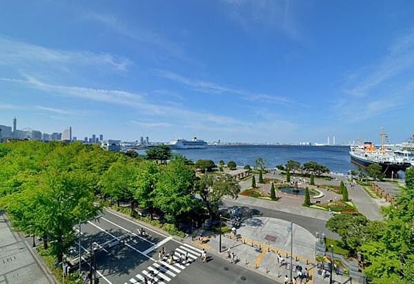 山下公園まで400m