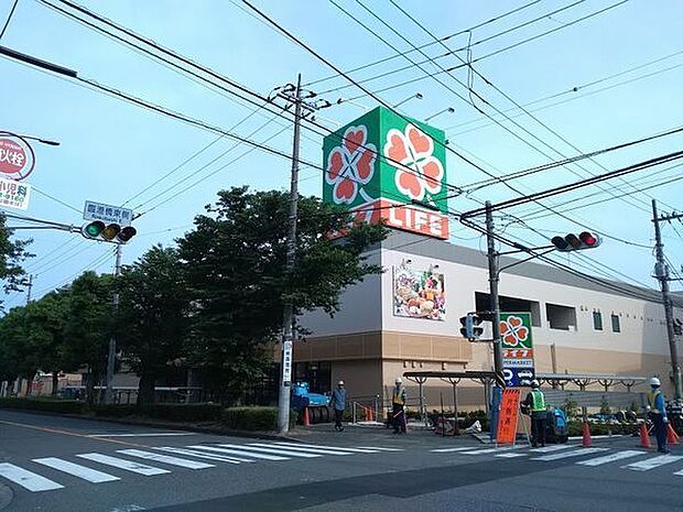 ライフ鶴見下野谷町店まで450m