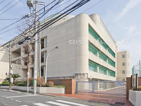 横浜市立平楽中学校まで750m