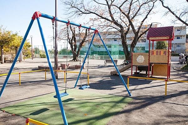 霞台公園まで650m