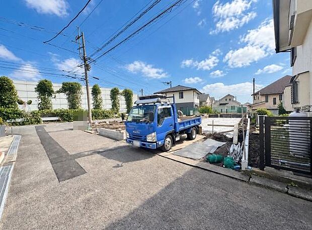 相鉄線・JR・東急直通でますます便利な「二俣川」駅徒歩15分！現地ご案内いたします、お気軽にお問い合わせください。