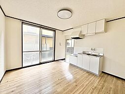 サンレジデンス高富 101 1階2DKのリビング/ダイニング