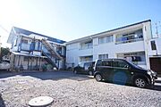 吉川駅より徒歩15分 築33年4ヶ月 2階建の賃貸物件