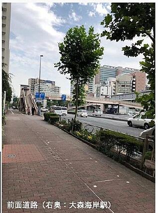 店舗前、前面道...
