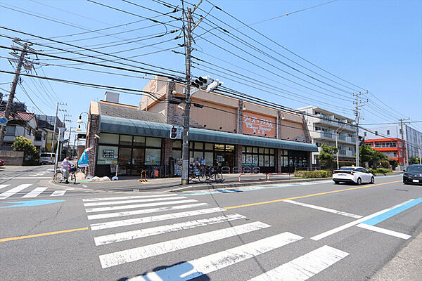 ワイズディスカ末広店まで589m