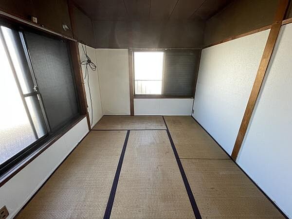 2階和室です【太秦樋ノ内町】