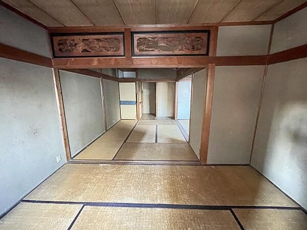2階和室です【太秦樋ノ内町】