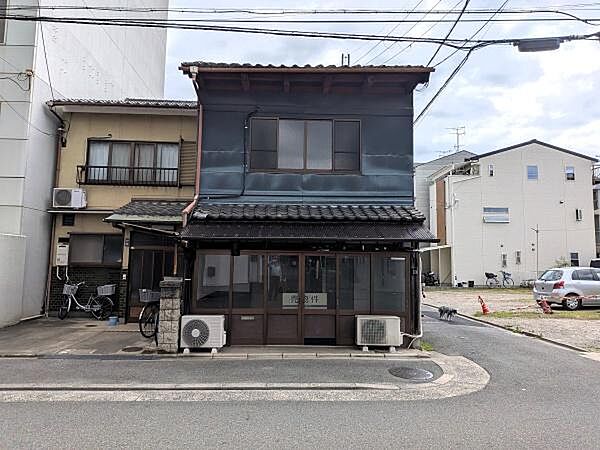 外観：326000264497