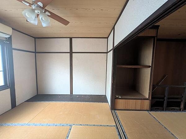 和室です【西七条市部町】担当：西田