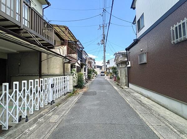 前面道路含む現地写真です【嵐山樋ノ上町】担当：西田