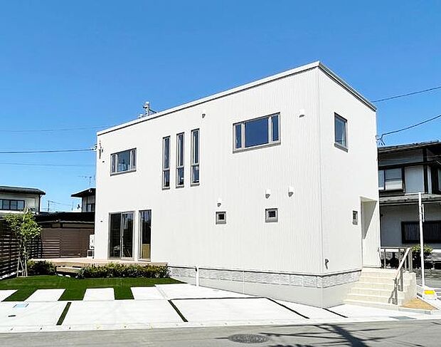 山形市双月町展示場　外観