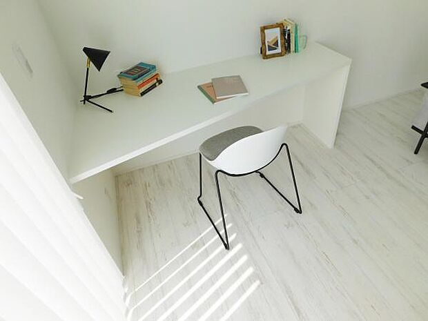 リビング学習やリモートワークを想定したワークスペースを設置しています。ぜひ参考にしてください♪