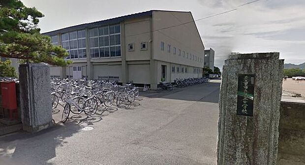 天童市立第二中学校まで1551m