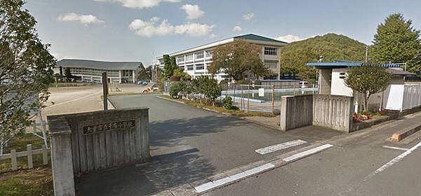 detached 山形県天童市大字奈良沢甲
地図を見る