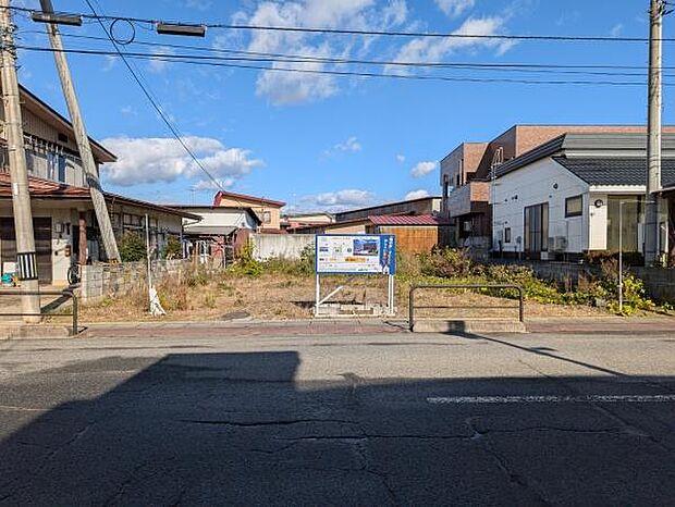 正面から見た写真です。