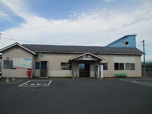 羽前山辺駅(JR 左沢線)まで741m