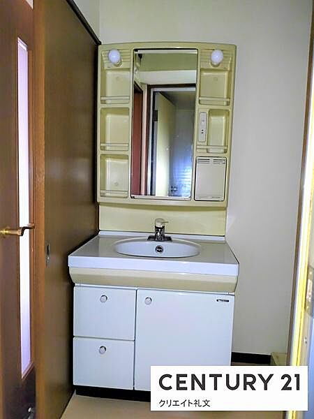 apartment 山形県山形市本町２丁目
地図を見る