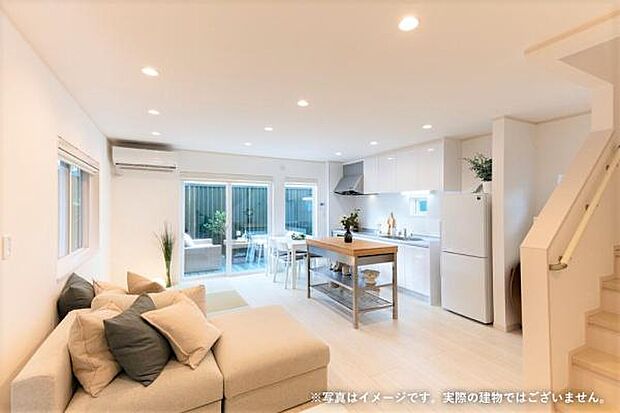 LDKは自然と家族の集まる空間に。コンパクトでちょうどいい広さです♪※画像はイメージです。