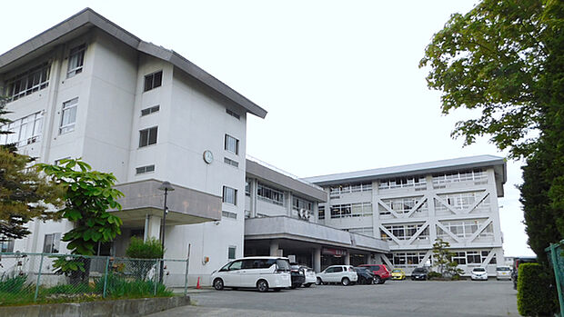 山形市立第四中学校まで1874m