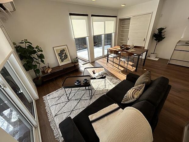 モデルハウスは、クラッシュゲートのインテリアでコーディネート。インテリアのご提案もお任せください！