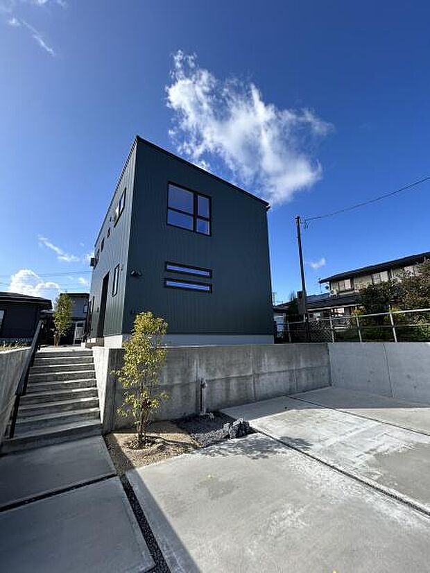 まずはお近くの展示場へお越しください！イメージを膨らませよう♪