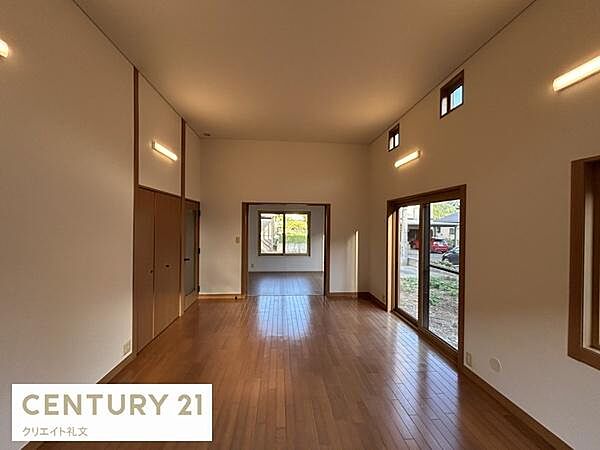 detached 山形県西置賜郡白鷹町大字十王5540番地21
地図を見る