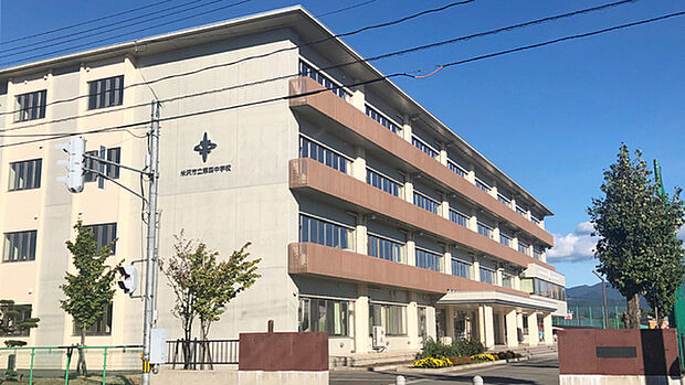 米沢市立第四中学校まで1729m