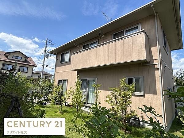 detached 山形県寒河江市大字島字島南
地図を見る
