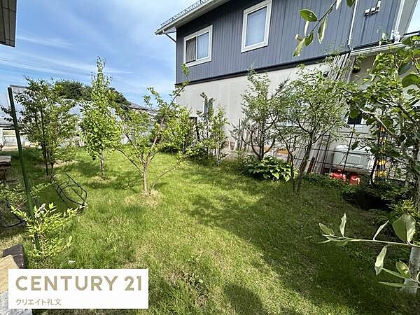 detached 山形県寒河江市大字島字島南
地図を見る
