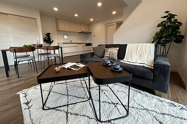 【事例紹介】クラッシュゲートのインテリアと小物でコーディネート。インテリアのご提案もお任せください!