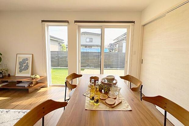 【事例紹介】ダイニングからつながるアウトドアリビングは注目ポイントです!