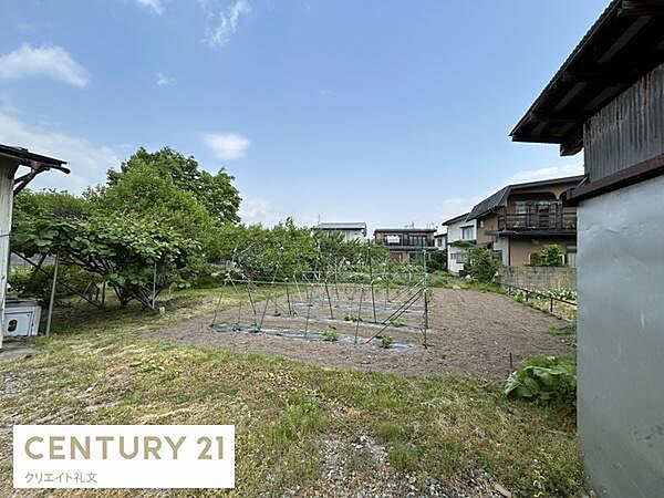 detached 山形県西村山郡河北町谷地字谷地
地図を見る
