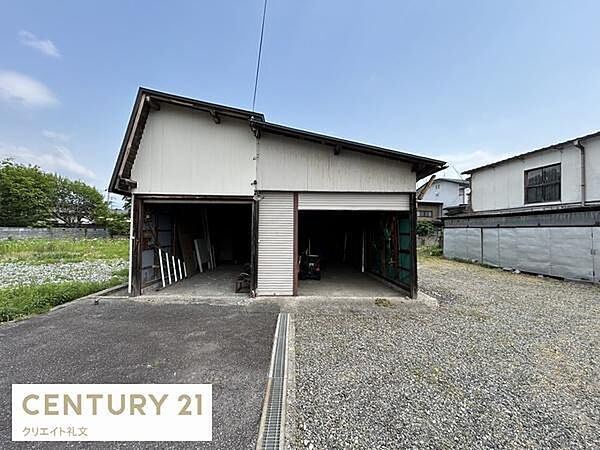 detached 山形県西村山郡河北町谷地字谷地
地図を見る