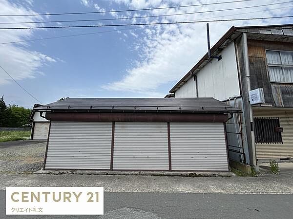 detached 山形県西村山郡河北町谷地字谷地
地図を見る