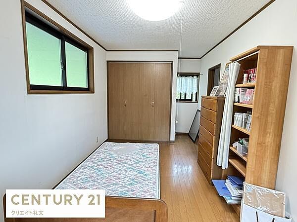detached 山形県南陽市漆山
地図を見る