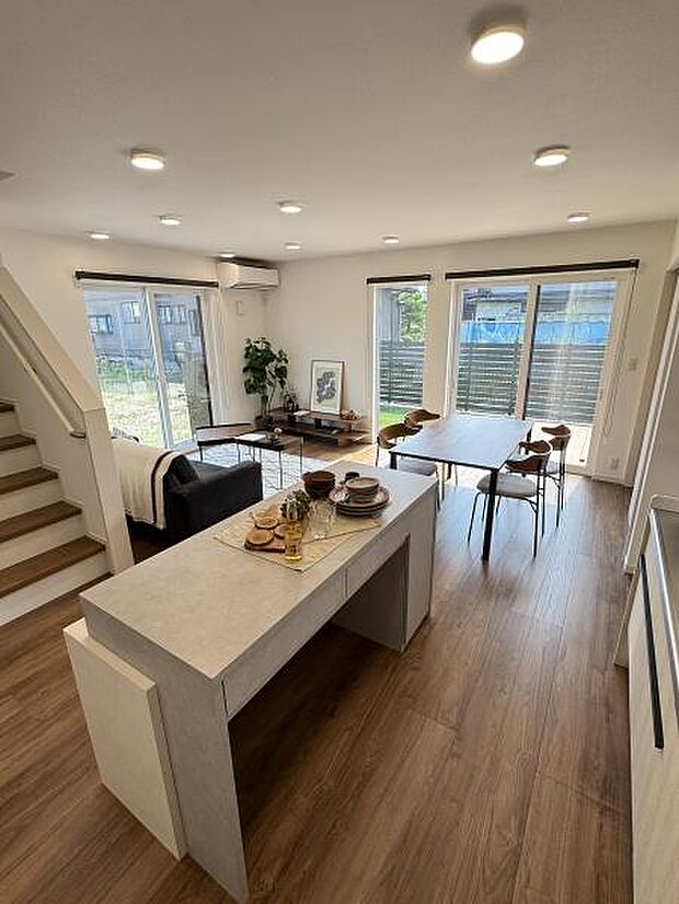 広さや間取りはもちろん、調理や洗濯などの家事動線や収納、子供動線なども、展示場やオープンハウスイベントにてご体感ください♪