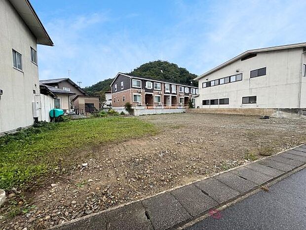 南向き道路で明るい！