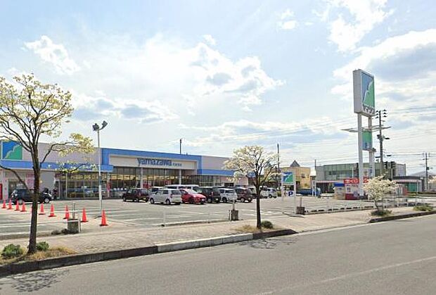 ヤマザワ天童西店まで967m