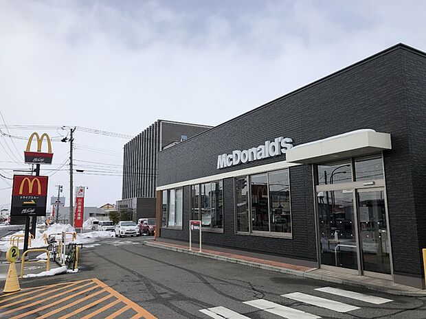 マクドナルド286山形鉄砲町店まで965m