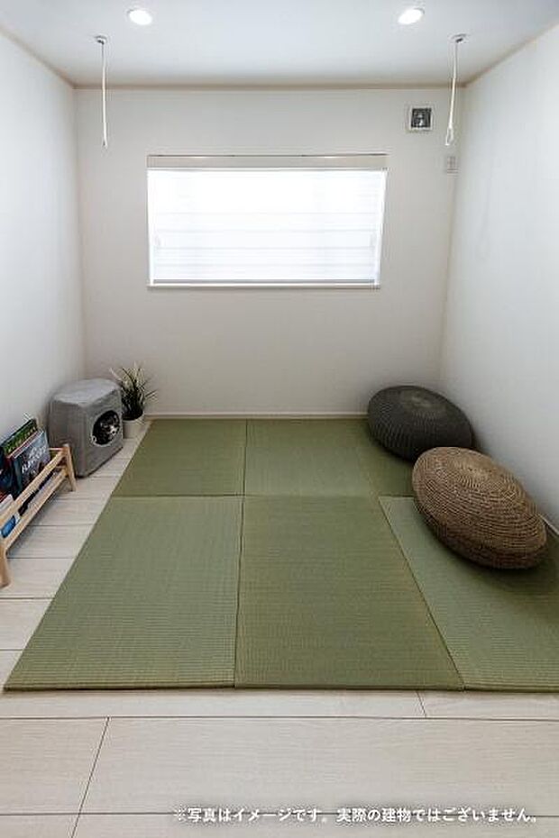 ユニテハウスにはベランダがありません。2Fホールは洗濯スペースとして活用するのがおすすめ。置き畳を置いて、和の空間にしたり、家事室にしたり使い方が自由♪※画像はイメージです
