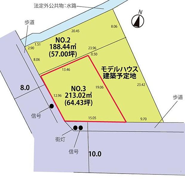 前面道路は10m。広々とした約64坪の土地です。