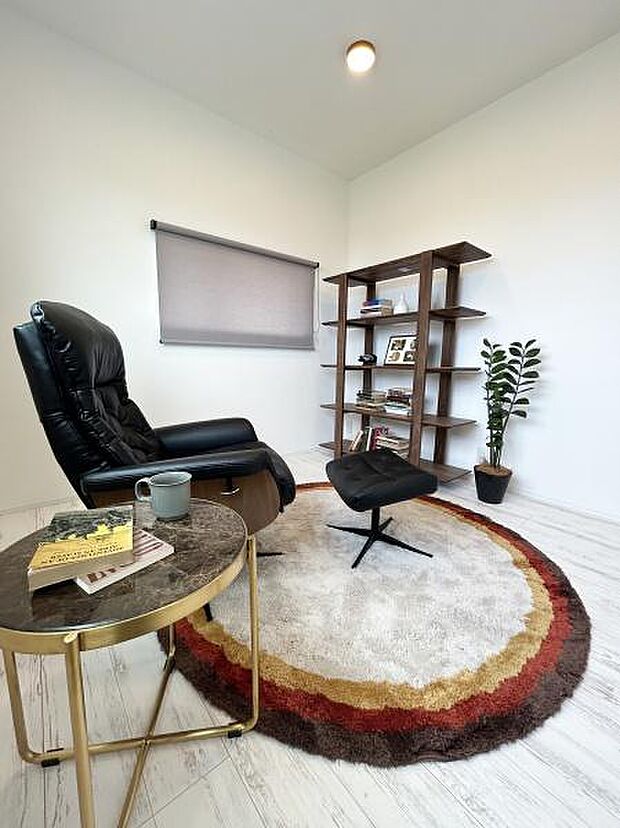 洋室を趣味部屋にコーディネートしています。ぜひ参考に♪