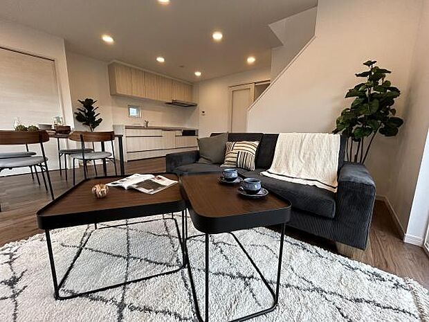 モデルハウスは、クラッシュゲートのインテリアと小物でコーディネート。インテリアのご提案もお任せください！