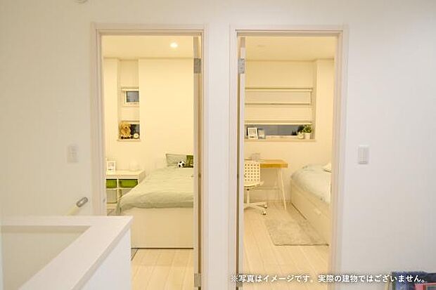 スケルトン=躯体、インフィル=内装設備を分離して考える設計を採用。15年周期で変化すると言われる家族のライフスタイルに合わせ、構造体を変えることなく部屋の増減が可能です。※画像はイメージです