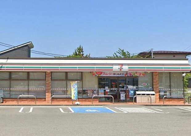 セブンイレブン 山形江南2丁目店まで422m