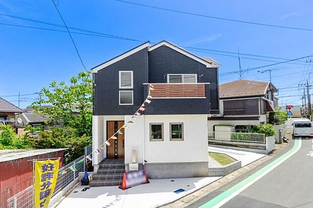 「威風堂々とした素敵な佇まい」どの角度で眺めても、所有感が満たされる理想的で素敵な住まい一生ものだから、「パッと見」こそが全て「第一印象で決まる」素敵なマイホーム。