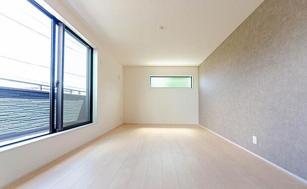 「陽の恵み」 爽やかな陽ざしを感じられる日当たりの良い寝室早起き爽やか、元気な一日に大切な陽の恵み