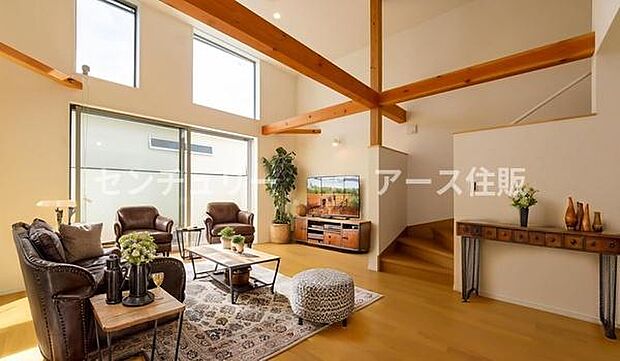 「家族が大好きなリビング」みんなが集まる広いリビング。みんなが大好きなリビングで家族団らん。みんなが集まるからこそ、一層の開放感を手にする素敵な住まい。